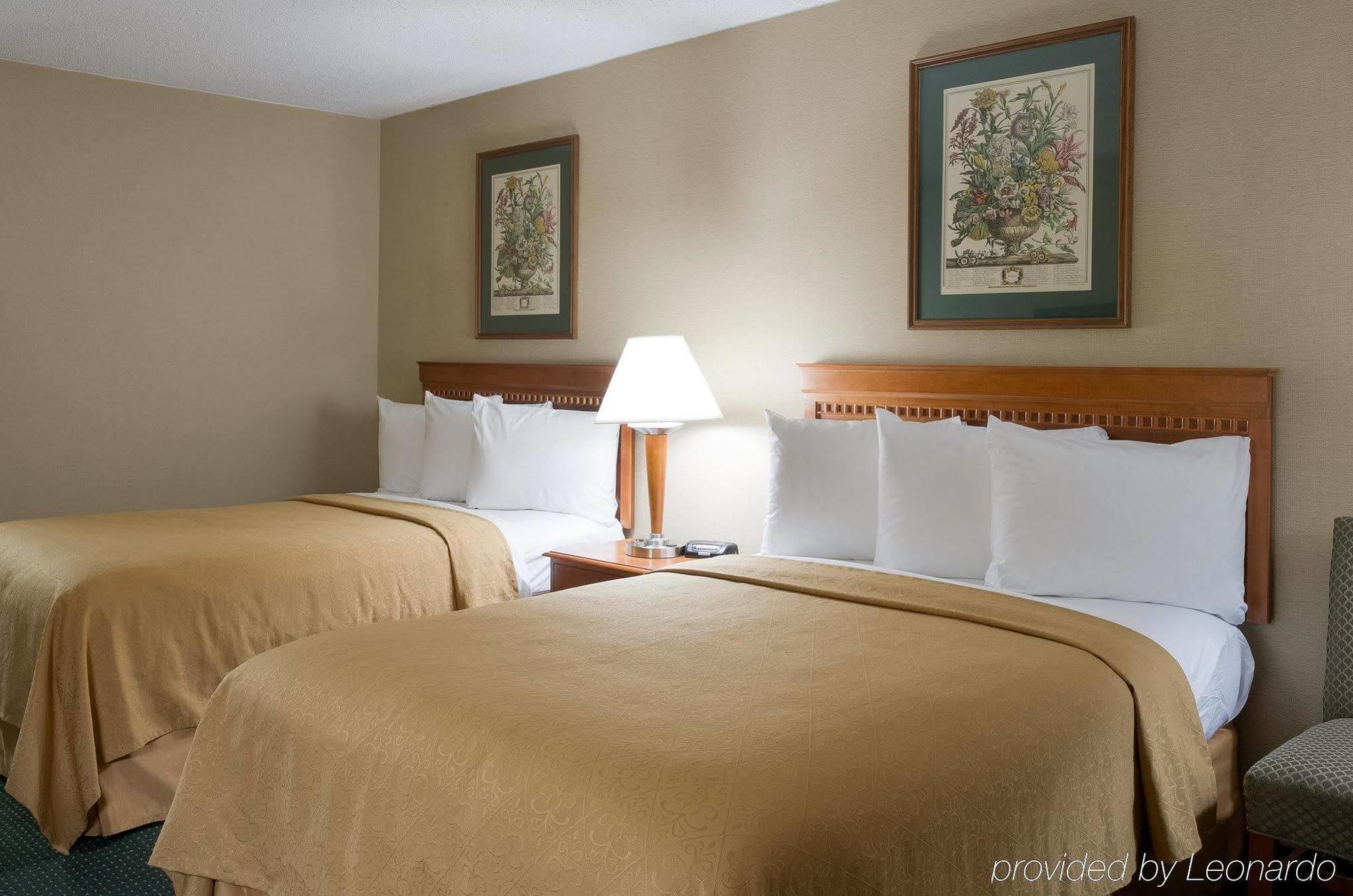 Quality Inn Columbus, Ms Eksteriør bilde